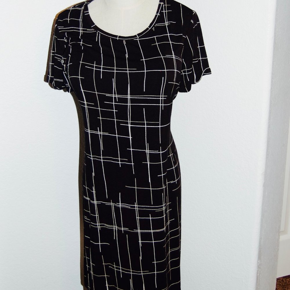 Womens Large Apt 9 Black and White Top Tunic/Dress